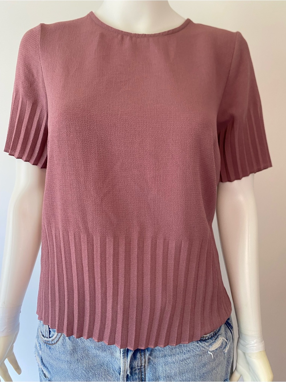 Pleated Short Sleeve Knit Top in Dusty Rose